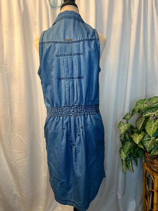 Dkny Sleeveless Denim Zip-Front Midi Dress in Blue - Picture 3 of 15